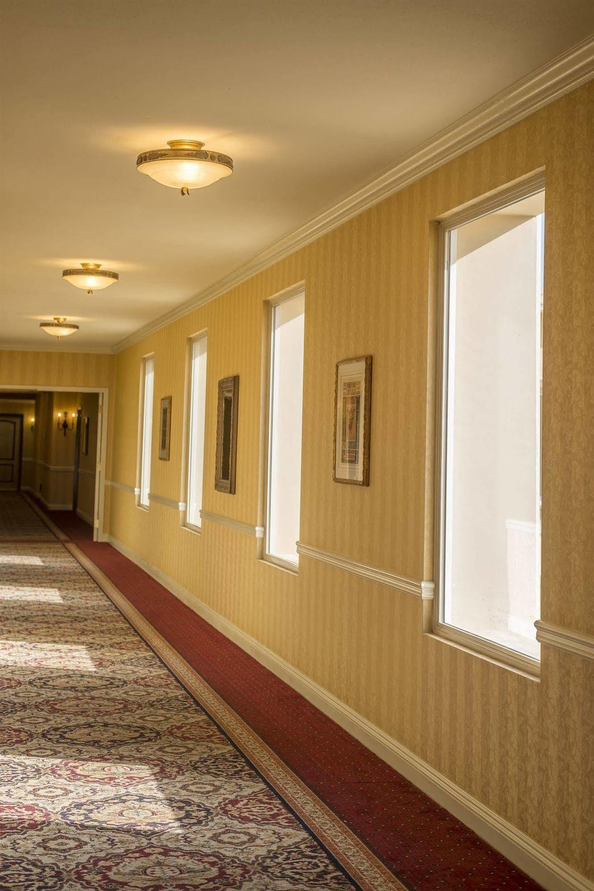 แอร์ส โฮเต็ล แมนฮัตตันบีช แอลเอเอกซ์ Hotel ฮอว์ธอร์น ภายนอก รูปภาพ
